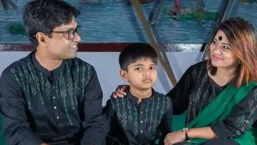 মোবাইল ফোনে হুমকি পাচ্ছেন অপ্রতিমের মা-বাবা, জানালেন যে আশঙ্কার কথা