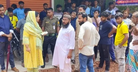 কুষ্টিয়ায় এমপির ভাই-ছেলেসহ ১১ জনের নামে মামলা