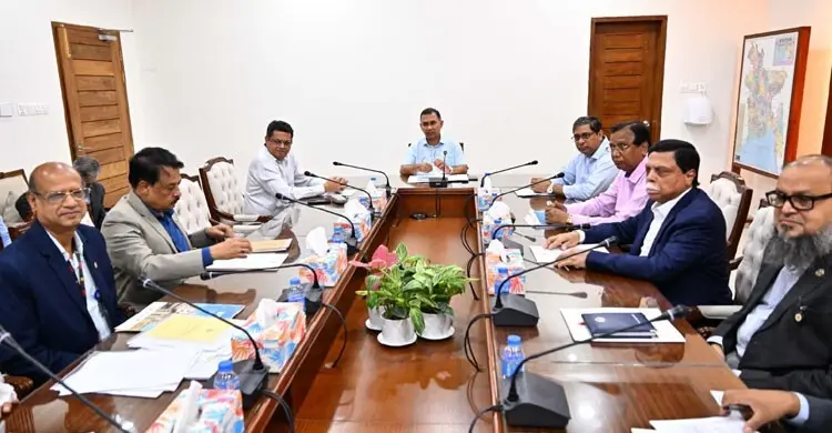 গুলশান-ধানমন্ডি-নিকেতন লেকের দূষণ রোধে উদ্যোগের নির্দেশ প্রধানমন্ত্রীর