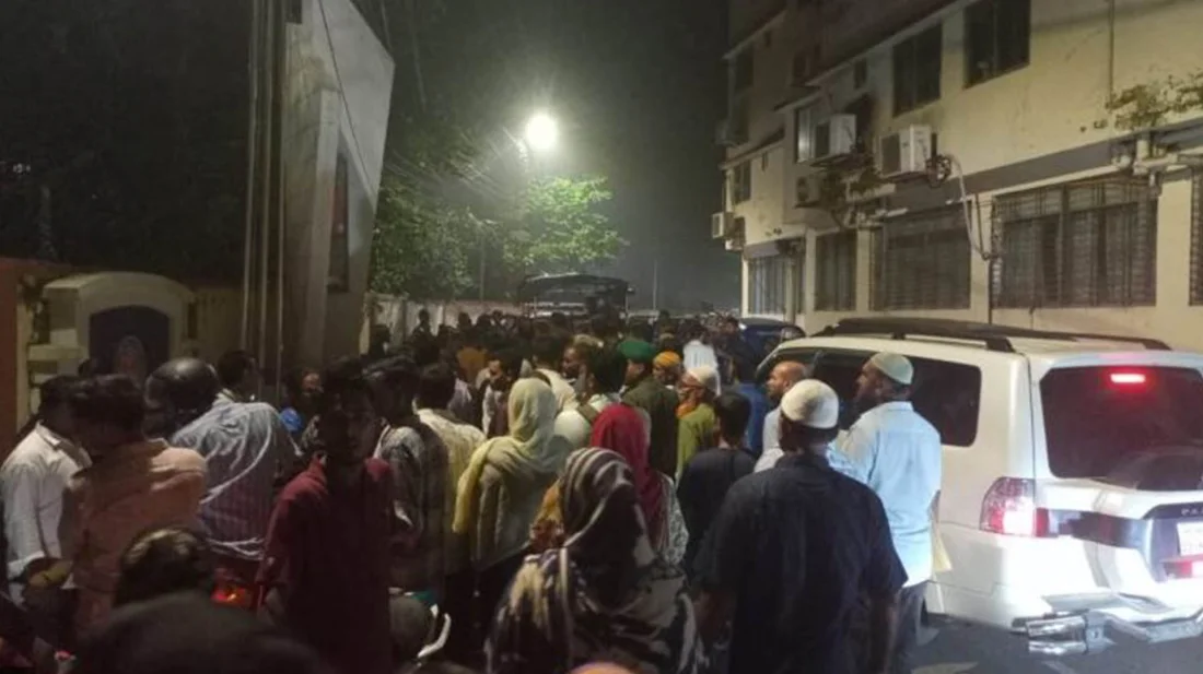 ৬৪ বড় ভাইয়ের নিয়ন্ত্রণে ২০০ কিশোর গ্যাং, সেভেন স্টারে আলোচিত বগা