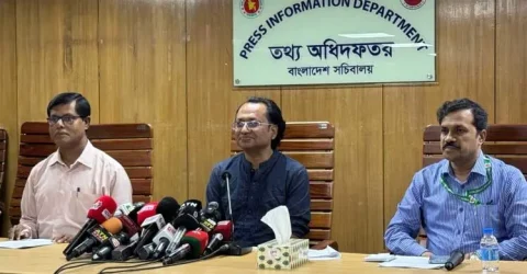 প্রধানমন্ত্রীর উপদেষ্টা • এলপিজির সরবরাহ স্বাভাবিক রাখতে জেলা প্রশাসকদের নির্দেশ