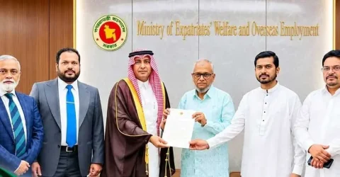 আকামার মেয়াদ শেষ হলেও সৌদিতে প্রবেশ করতে পারবেন বাংলাদেশিরা