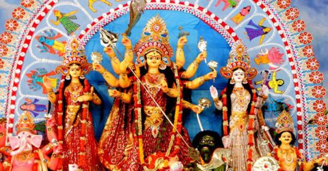 প্রধানমন্ত্রীর নির্দেশনায় দুর্গাপূজায় আসছে টানা ৫ দিনের ছুটি