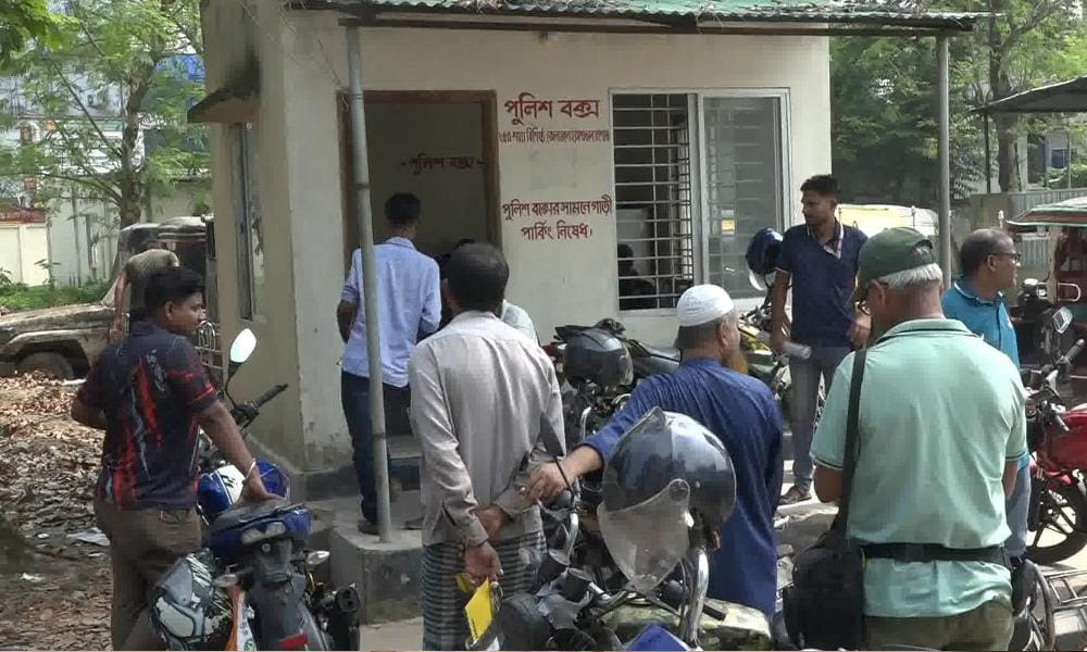 চুরির অভিযোগে পিটুনিতে নিহত ১, বাঁওড়ে ঝাঁপ দিয়ে নিখোঁজ আরো ১