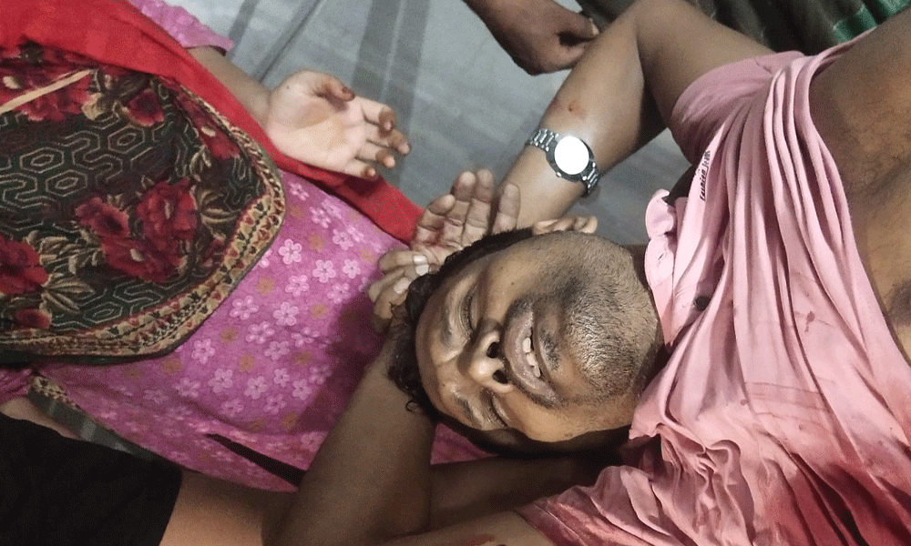 খুলনায় ৩ দিনের মাথায় মোটরসাইকেলে এসে আরেক যুবদল নেতাকে গুলি