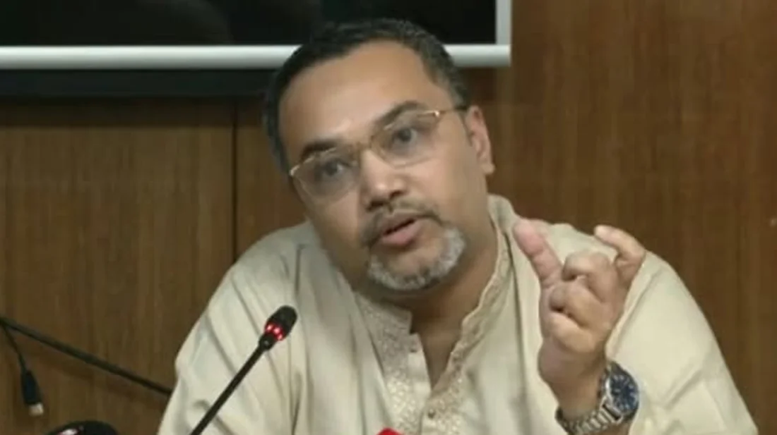 ট্রাম্পের সঙ্গে প্রধানমন্ত্রীর ছবি ঘিরে অপপ্রচার বন্ধের আহ্বান মাহদী আমিনের