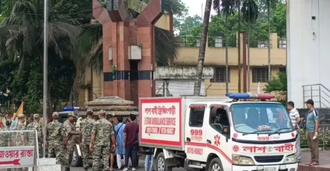 দেশে ফিরল নিষিদ্ধ ছাত্রলীগ নেতা রোটনের মরদেহ, রাউজানে দাফন