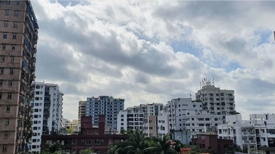 আংশিক মেঘলা থাকতে পারে ঢাকার আকাশ, কমতে পারে দিনের তাপমাত্রা