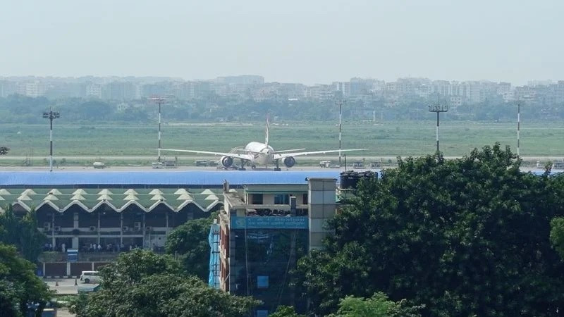 রিয়াদ বিমানবন্দর বন্ধ, ঢাকা-রিয়াদ রুটে পাঁচ ফ্লাইট স্থগিত