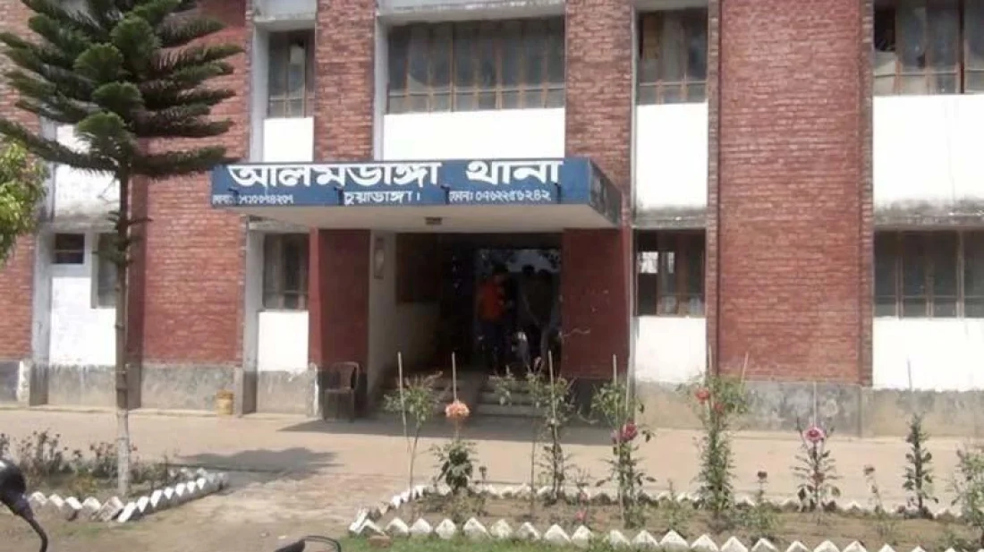সিভিল সার্জনের অপারেশনে ‘ভুল’ হয়েছে, এখন ক্ষতিপূরণ চাচ্ছেন ভুক্তভোগী