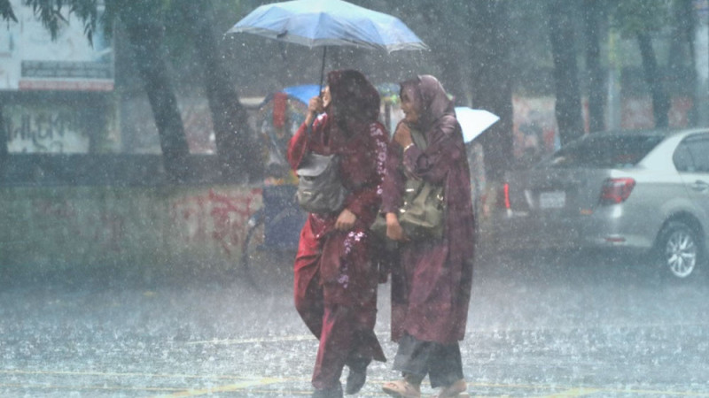 সারা দেশে ভারি বর্ষণ হতে পারে