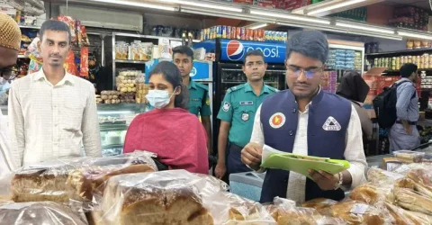 নিবন্ধন সনদ না থাকায় রাজশাহীতে দুই প্রতিষ্ঠানকে জরিমানা