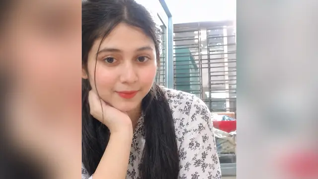 ইজিবাইকের চাকায় ওড়না পেঁচিয়ে প্রাণ গেল পর্যটকের