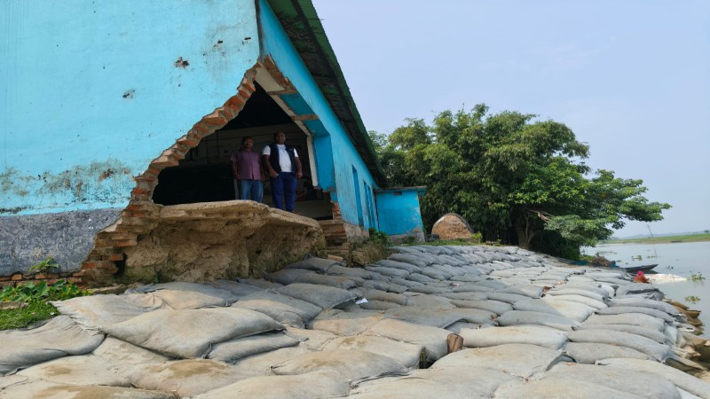 মদনে বিদ্যালয় রক্ষা প্রকল্পে অনিয়মের অভিযোগ
