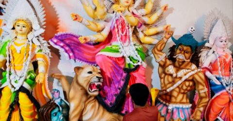 দুর্গাপূজা ঘিরে নালিতাবাড়ীতে উৎসবের আমেজ