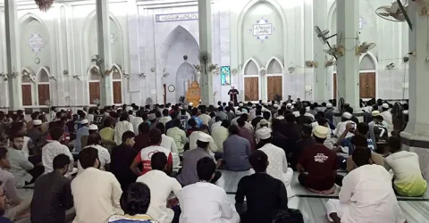 সিবগাতুল্লাহ • বাংলাদেশের একটি গোষ্ঠী কালচারালি পশ্চিমবঙ্গকে অনুসরণ করে