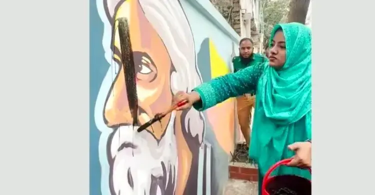 রবীন্দ্রনাথের প্রতিকৃতি মুছে ফেলার চেষ্টা, নিন্দা ও প্রতিবাদের ঝড়