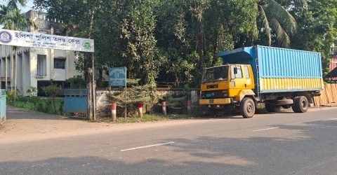 ভোলায় পাচারের সময় ১২ হাজার ৪০০ লিটার সয়াবিন তেল জব্দ, আটক ১
